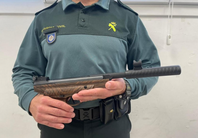 La Guardia Civil ha detenido a un varón por quebrantamiento de condena judicial en el aeropuerto de Palma