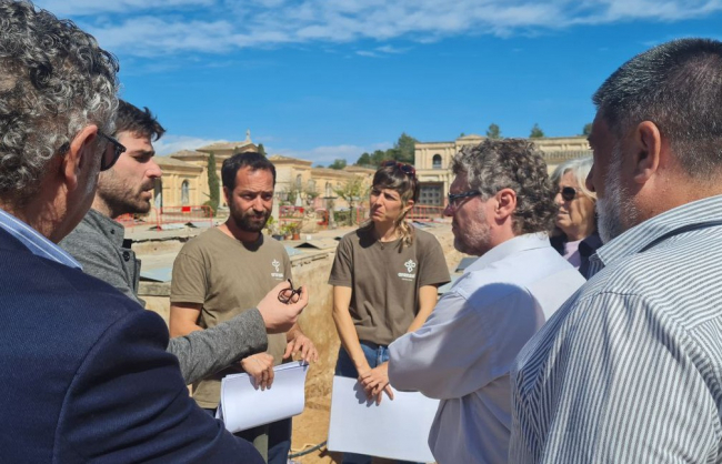 El relator de Naciones Unidas Fabián Salvioli visita los trabajos de exhumaciones del Govern en Son Coletes