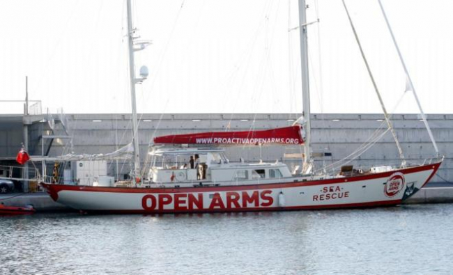 Asuntos Sociales y la ONG Open Arms llevan el barco Astral a las Illes Balears