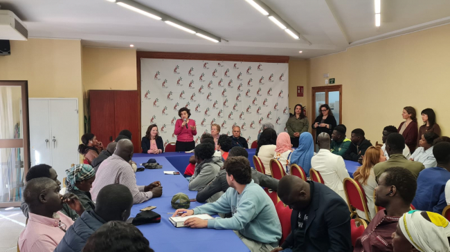 Ponen en marcha un programa para ayudar a vendedores de venta ambulante a encontrar otra salida laboral