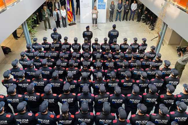El Govern pone en marcha la 44a edición del curso de capacitación para 166 policías locales