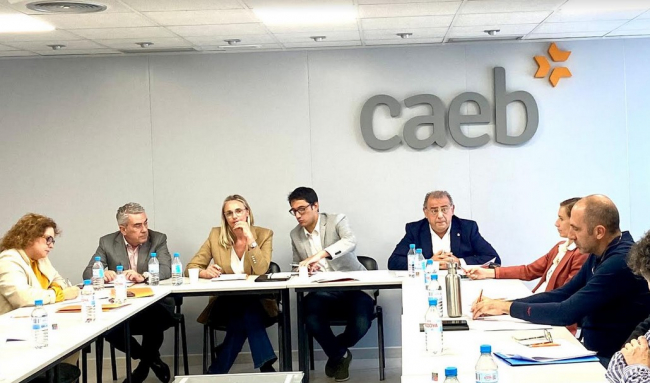 Exigen a los partidos políticos “soluciones ante los graves perjuicios” que causan el problema de movilidad, de vivienda y la falta de trabajadores en Baleares