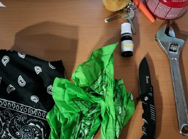 Intentan atracar un local esgrimiendo una navaja en Palma