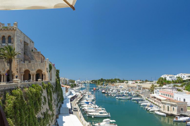 Autorizan el gasto para licitar el servicio portuario básico de practicaje en el Puerto Comercial de Ciutadella