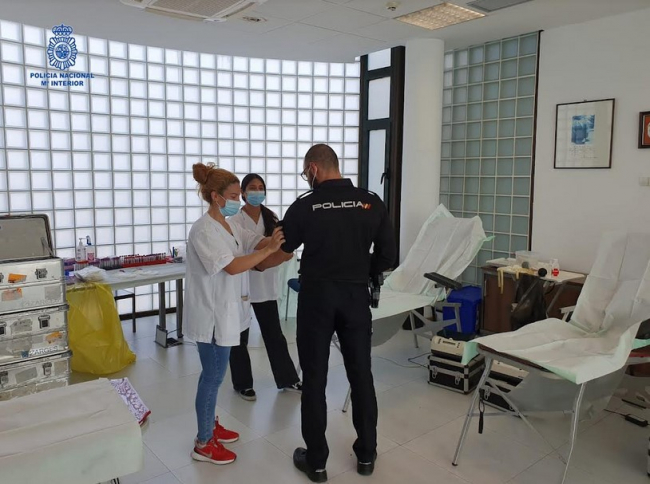 La Policía Nacional y el Banc de Sang i Teixits de les Illes Balears trabajan juntos para salvar vidas 