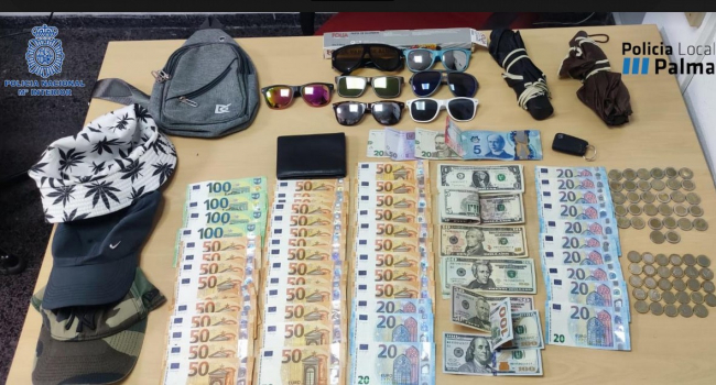 La Policía Nacional desarticula un grupo criminal que sustraían tarjetas bancarias y operaban con las mismas