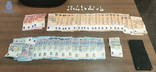 La Policía Nacional detiene a un joven que llevaba entre sus genitales cocaína