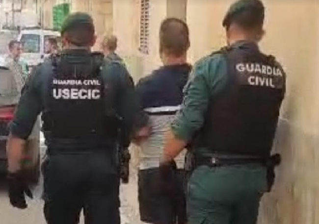 La Guardia Civil ha desmantelado dos puntos de venta de droga en la localidad de Porreres