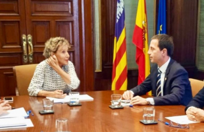 El president Galmés pide a la delegada del Gobierno eliminar el carril bus-VAO