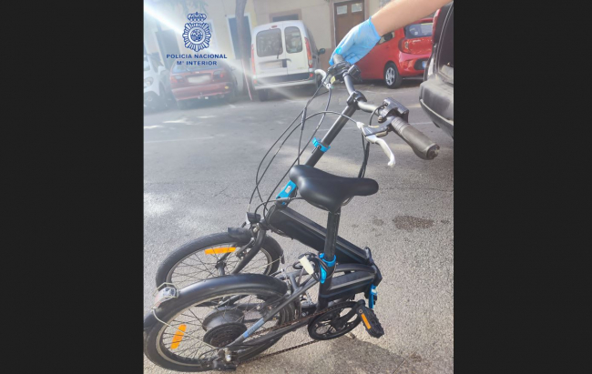 Detienen a un joven que acababa de robar una bicicleta eléctrica