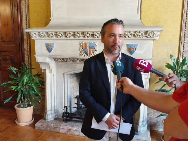 Consell: 'El carril Bus-VAO se instaló infringiendo la normativa del Ministerio de Transportes, Movilidad y Agenda Urbana'