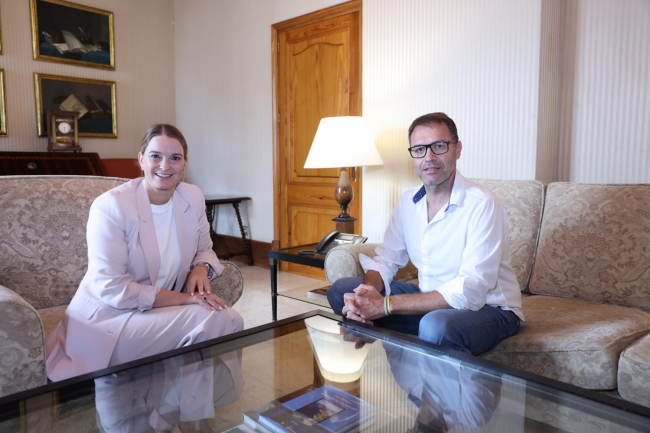 Margalida Prohens se ha reunido con el alcalde de Manacor