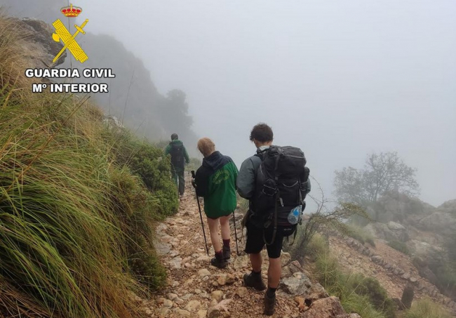 La Guardia Civil auxilia a dos
excursionistas en el Puig de Massanella durante la tormenta
