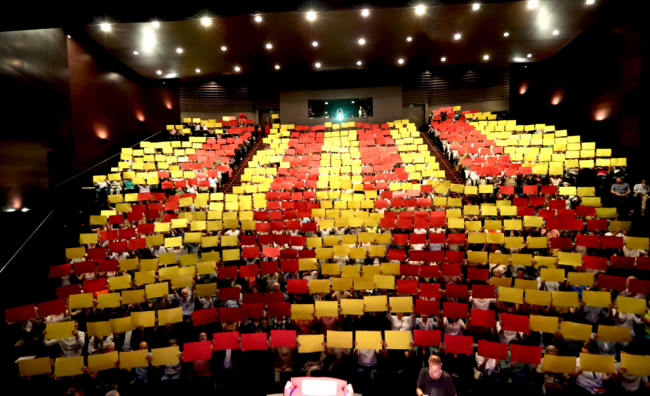 Emoció, reivindicació, música i poesia a Manacor, per commemorar el 50è aniversari de l'Escola Municipal de Mallorquí
