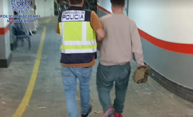 La Policía Nacional detiene a un hombre por tenencia y distribución de material audiovisual con contenido pedófilo