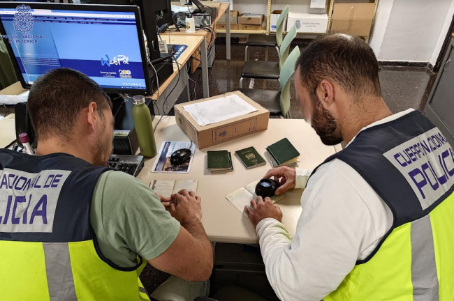La Policía Nacional de Palma detiene a cuatro personas por empadronar fraudulentamente a ciudadanos extranjeros
