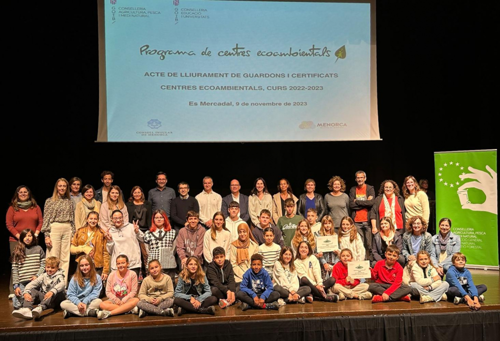 Un total de 15 centros escolares de Menorca reciben el reconocimiento de Centros Ecoambientales por sus proyectos de educación ambiental y desarrollo sostenible