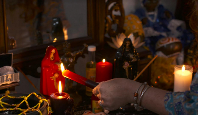 Cómo hacer endulzamientos fáciles para atraer el amor este 2024