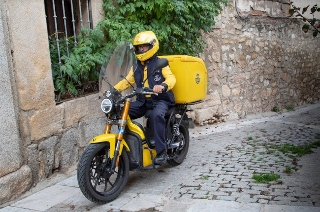 Las oficinas rurales de Correos ya permiten retirar efectivo a los clientes del BBVA