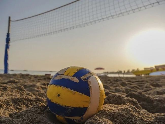 La Federación de Voleibol de las Islas Baleares y eivo tv firman un acuerdo para la digitalización del deporte base
