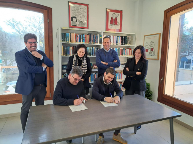 Renuevan el convenio para gestionar de manera conjunta el centro de sa Petrolera