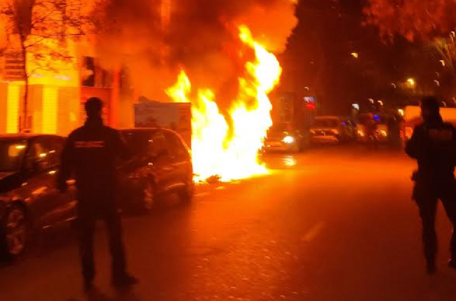 La Policía Nacional detiene a dos jóvenes por quemar hasta en cinco ocasiones diversos contenedores 