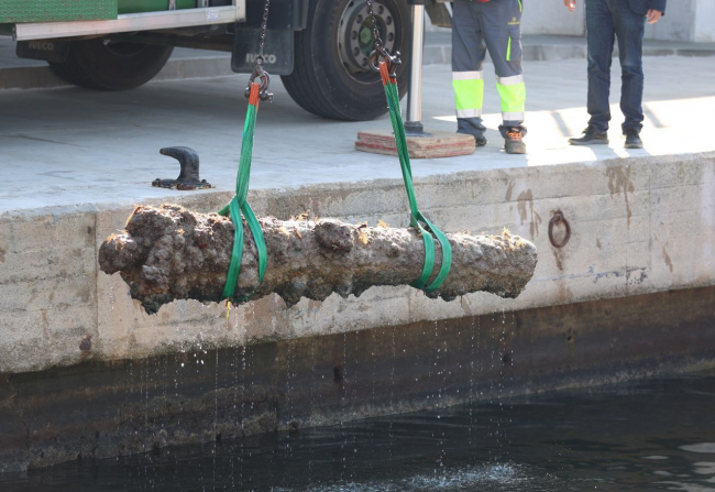 El Consell de Mallorca y la Guardia Civil recuperan restos arqueológicos subacuáticos de Cala Rajada para estudiar su historia