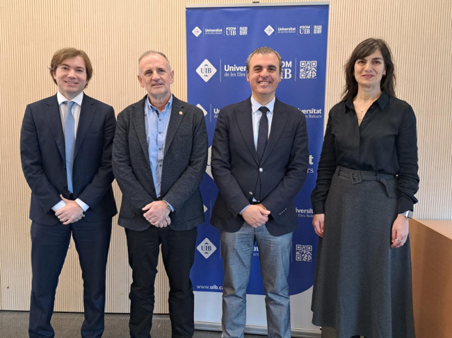 La Conselleria de Educación y Universidades trabaja para que el grado de Farmacia sea una realidad el próximo curso académico