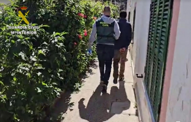 La Guardia Civil ha detenido a un
varón por robo con violencia en
Paguera