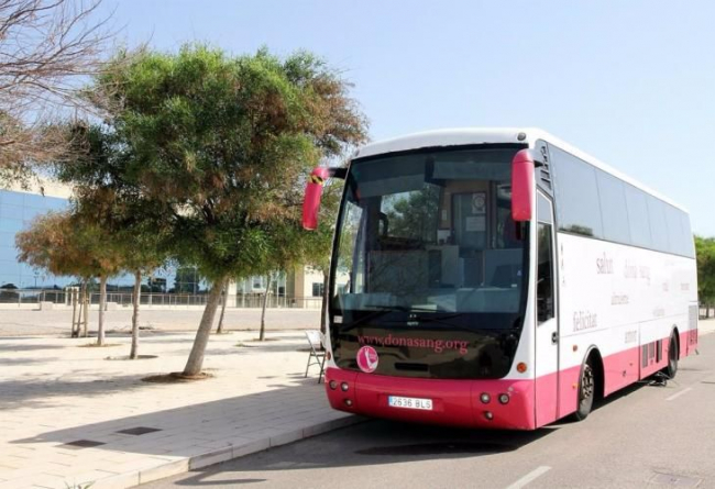El autobús del Banc de Sang i Teixits recorrerá las Pitiüses durante cuatro días