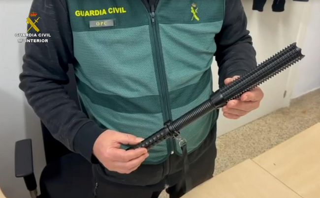 La Guardia Civil ha detenido a un varón por dos robos con violencia en un comercio de Marratxí