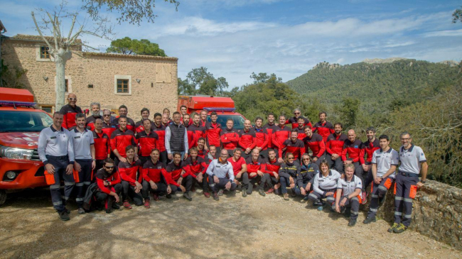 El Grupo de Rescate de Montaña del Consell de Mallorca continúa con su formación con una nueva jornada conjunta