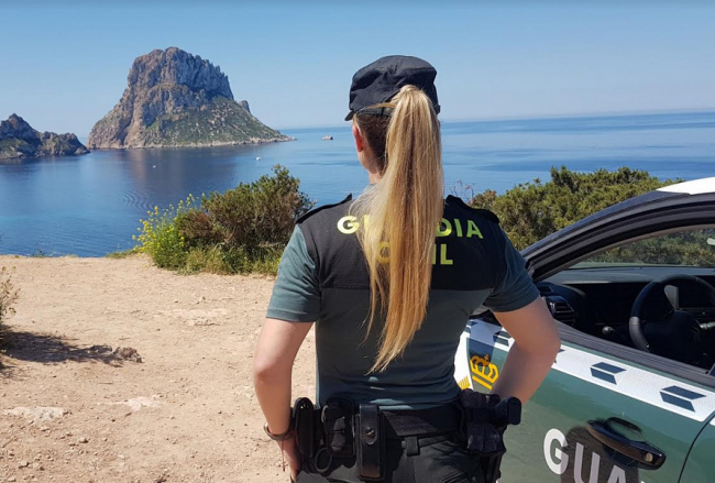 La Guardia Civil ha detenido a una mujer por hurto de cosméticos por valor de 230.000 euros en Sant Josep de Sa Talaia