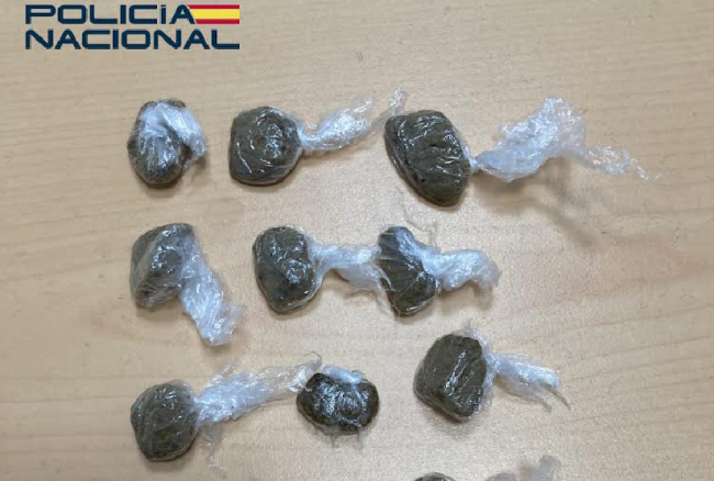 Se intensifican los dispositivos para prevenir los delitos contra la salud pública en diversos barrios de Palma