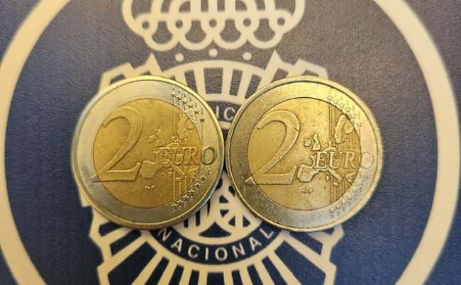 Desmantelado el mayor taller de fabricación de monedas falsas de 2 euros en España