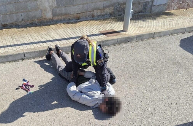 La Policía Local de Marratxí detiene a un joven sospechoso de múltiples robos en el interior de viviendas y coches