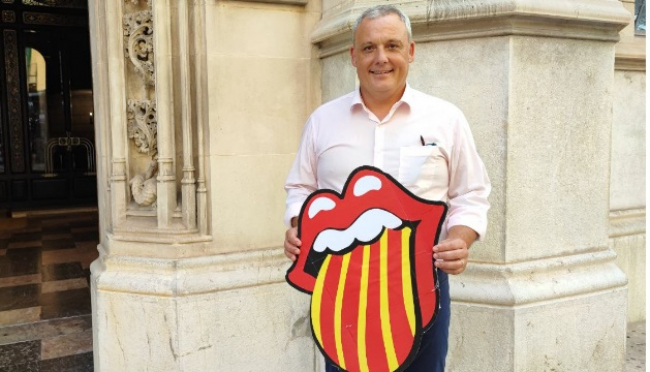 Alzamora: “Galmés vuelve a ceder a las presiones de Vox e impulsa nuevos recortes en la promoción del catalán
