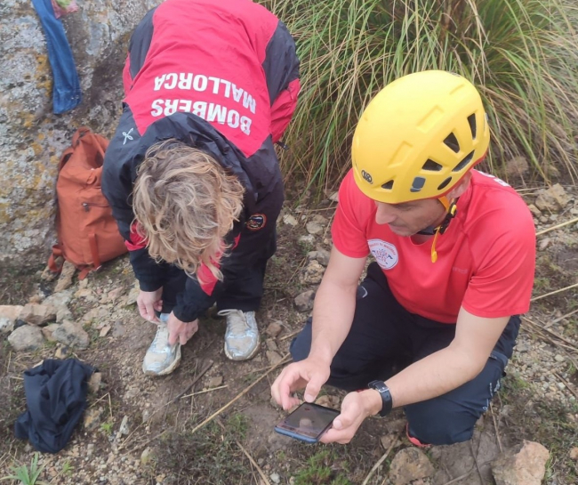 Bombers de Mallorca llevaron a cabo dos rescates muy parecidos en el día de ayer