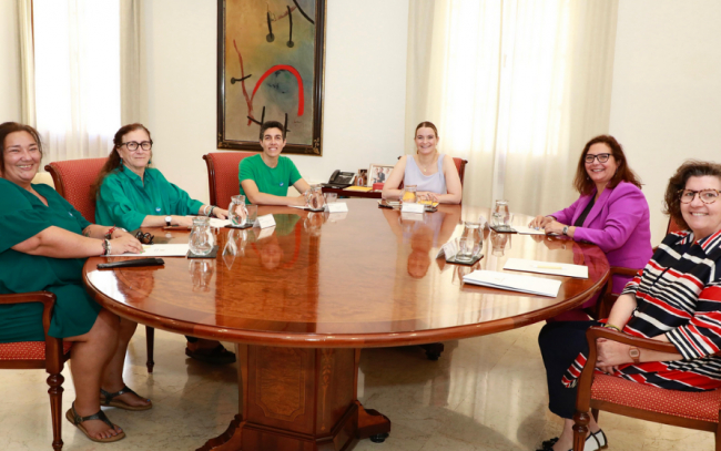 Prohens anuncia una nueva ayuda de mil euros mensuales para las personas con un diagnóstico de ELA