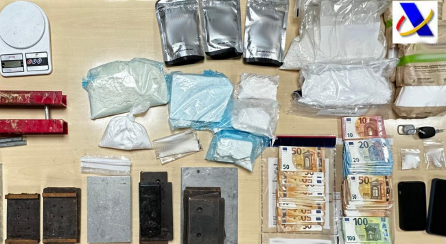 La Policía Nacional y Vigilancia Aduanera desmantelan una organización criminal dedicada  al narcotráfico