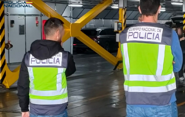 La Policía Nacional detiene a un individuo en el ferry que realiza el trayecto de Palma a Ibiza por delito contra la salud pública
