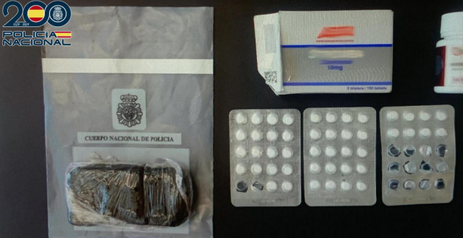 La Policía Nacional detiene a un varón por tráfico de drogas e identifica a otros tres en Ciutadella