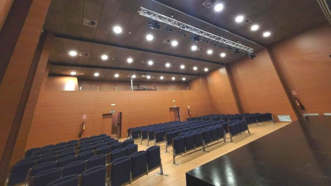 El Teatro Municipal de Alaró mejora su equipamiento técnico
