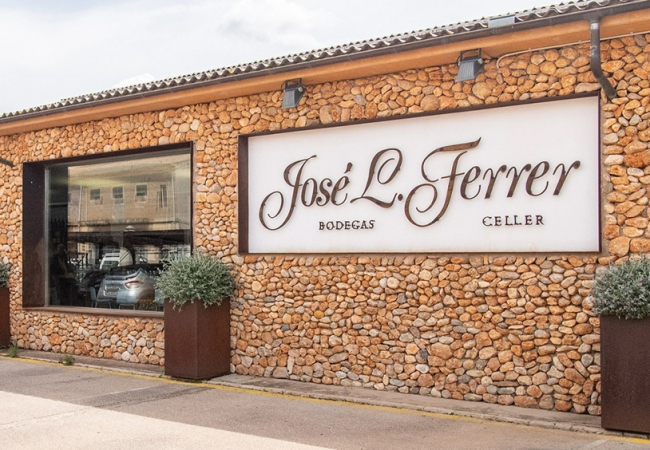 Un total de 15 establecimientos de Binissalem se incorporan al catálogo de Emblemàtics Balears de la Conselleria de Empresa, Empleo y Energía 