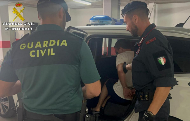 La Guardia Civil ha detenido a un grupo criminal por robar en diferentes comercios de Calviá