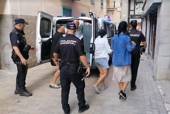 Desarticulado un grupo criminal itinerante de carteristas profesionales y altamente especializado en Mallorca
