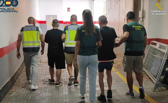 Detenidos dos hombres especializados en el robo de relojes de alta gama