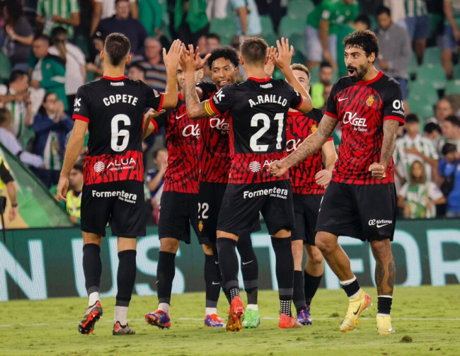 Victoria épica del Mallorca en el Villamarín (1-2)