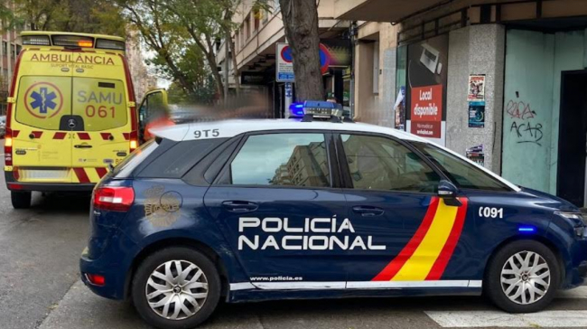 La Policía Nacional detiene a un varón por agredir al personal sanitario de una ambulancia