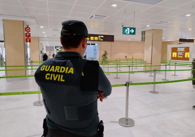 La Guardia Civil incauta en el aeropuerto de Palma gran cantidad de piezas arqueológicas expoliadas